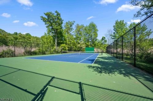 5004 Bryant Dr, Hackettstown NJ  07840-1642 exterior