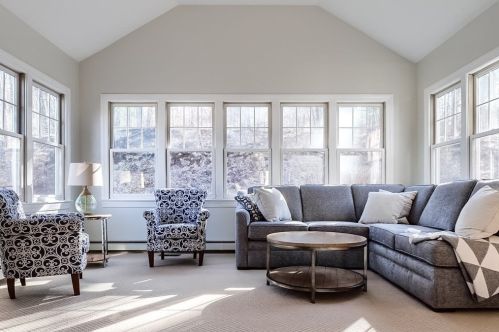 9 Kemble Dr, Shrewsbury MA 01545-1690 exterior