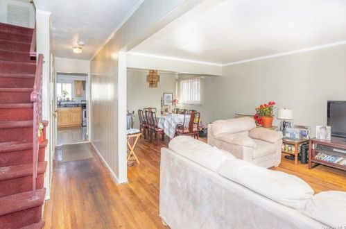 257-33 149th Ave, Jamaica, NY 11422-1123