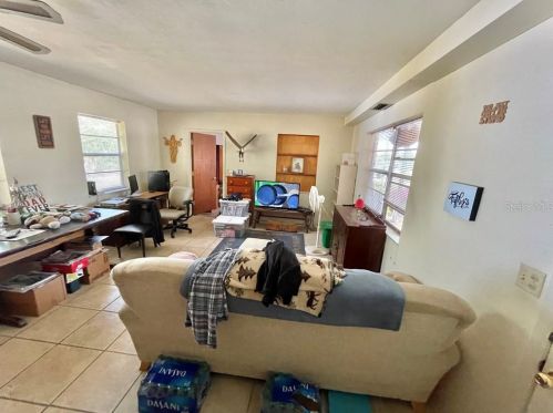 1718 Nesbitt St, Deltona, FL 32725-7615