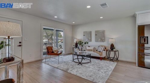 1137 Hibiscus Way, Livermore CA  94551-1311 exterior