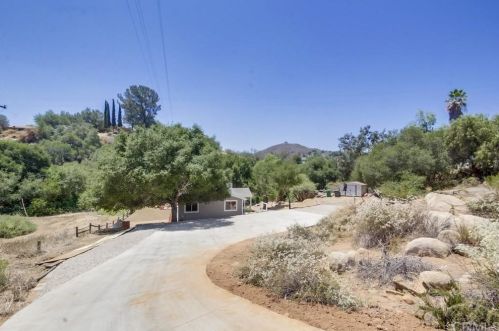 12941 Ha Hana Rd, Lakeside, CA 92040-5003