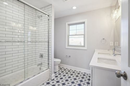 286 Washington St, Berkeley Heights NJ  07922-1123 exterior