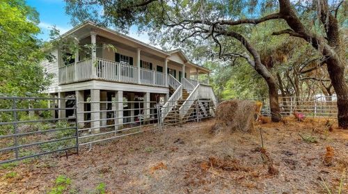 16542 Carlton Lake Rd, Wimauma FL  33598-6320 exterior