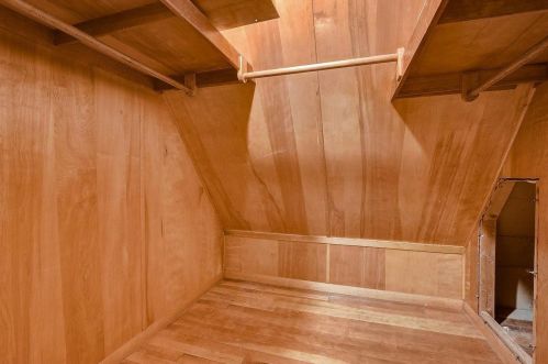 202 72, Milwaukee WI 53213-1828 exterior