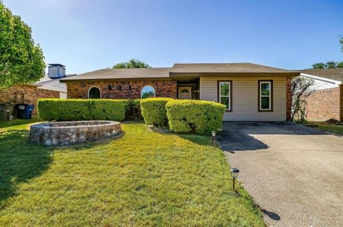 726 Meadow Mead Dr, Allen, TX 75002-3113