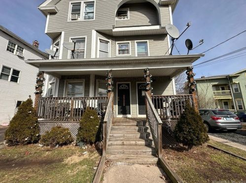 515 Stanley St, New Britain CT  06051-2733 exterior