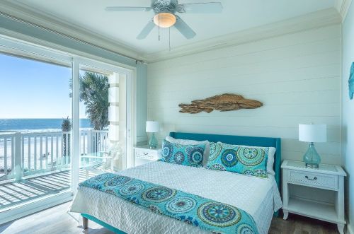 1716 Magnolia Rd, Saint George Island FL  32328-2203 exterior