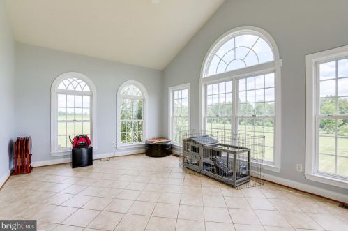 2506 Logmill Rd, Haymarket VA  20169-1417 exterior