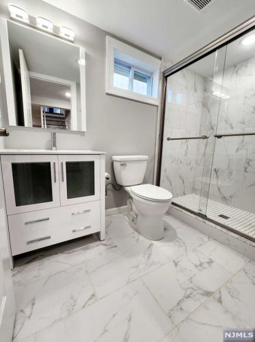 12 Lohmann Pl, Dumont NJ  07628-1520 exterior