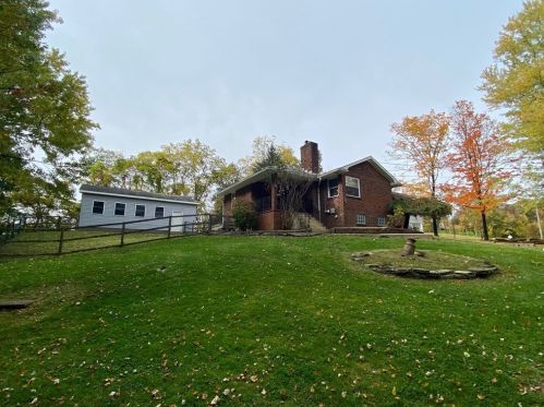 104 Linden Rd, Canonsburg, PA 15317-4810