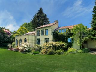 2120 Waverly Way, Seattle, WA 98112-2332