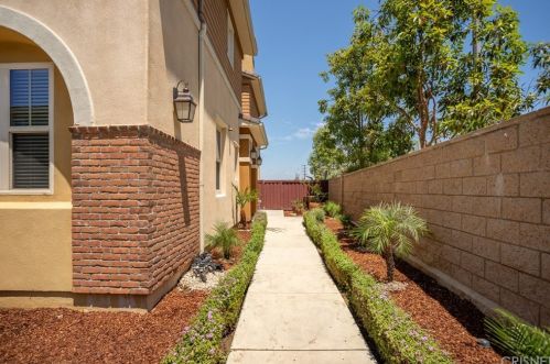 3357 View Ridge Dr, Long Beach, CA 90804-1205