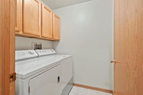 602 Park Dr, Waterford WI 53185-2891 exterior