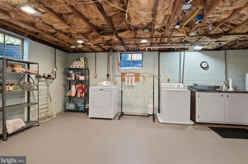 300 28th St, Camp Hill PA  17011-2801 exterior