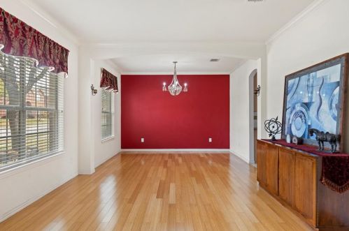 6417 Autumn Trl, Frisco TX  75056-7124 exterior