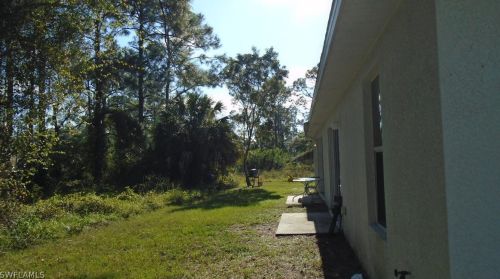 5018 28th St, Lehigh Acres, FL 33973-6221