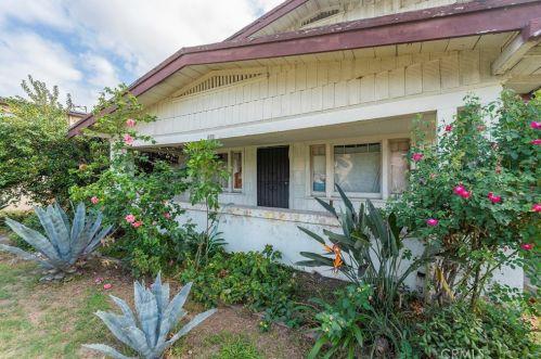 1024 Romneya Dr, Anaheim, CA 92801-2106