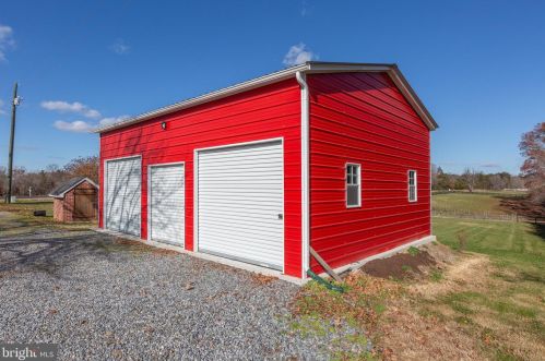 6149 Courthouse Rd, Spotsylvania VA  22551-6111 exterior