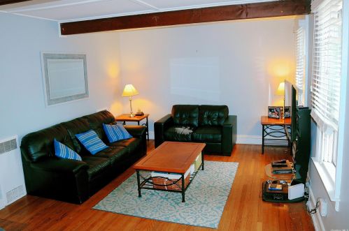 24 Park Ave, Babylon NY  11702-1706 exterior