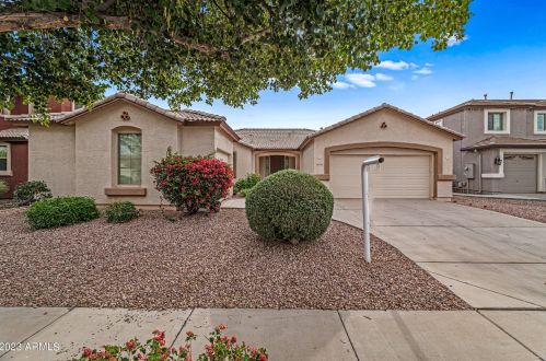 15565 Shangri La Rd, Sun City, AZ 85379-4794
