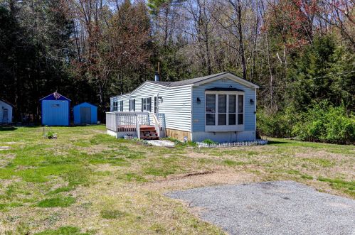 22 Judith St, Danville, NH 03819-5141
