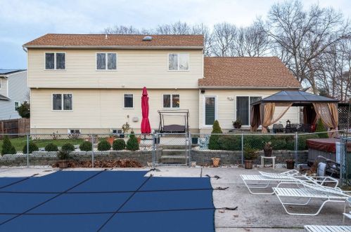 94 Joan Ave, South Setauket NY  11720-4415 exterior