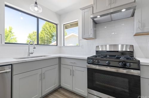 1457 Condor Ln, Templeton CA  93465-9808 exterior