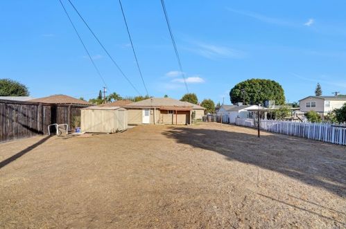 425 Laurel Ave, Brea CA  92821-6632 exterior