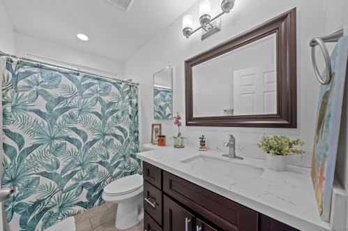 7891 Railroad Ave, Riverside CA  92504-4139 exterior