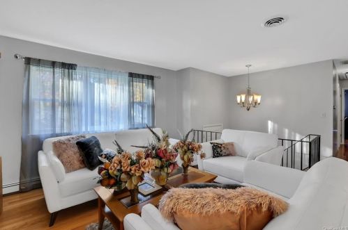 23 Raker Rd, Poughkeepsie NY  12603-5631 exterior