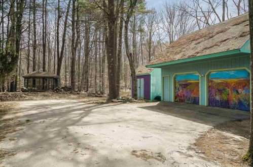 11 Stonewall Rd, Alton NH  03809-5149 exterior