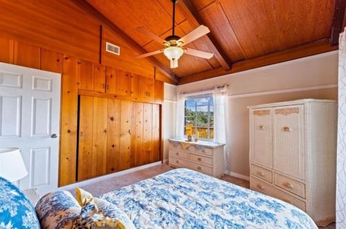 1136 Avocado Crst Rd, La Habra CA 90631-8108 exterior