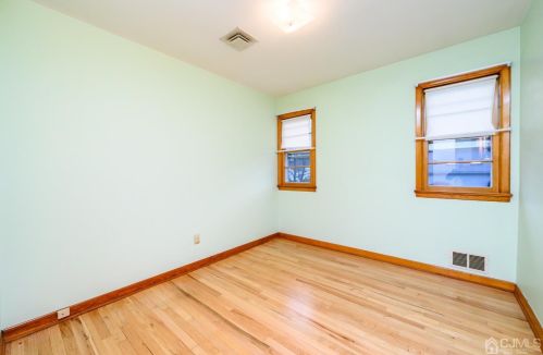 2320 Oxford Ave, South Plainfield NJ  07080-5431 exterior