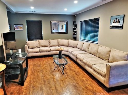 1254 212th St, Torrance, CA 90502-1634