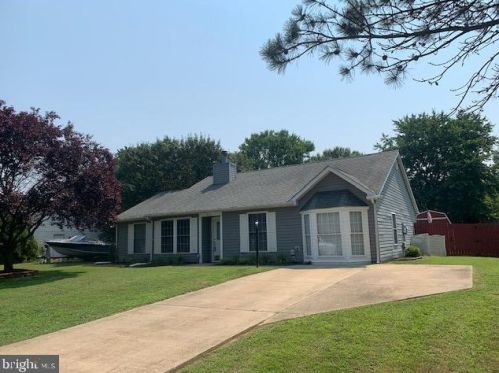 10711 Bent Tree Dr, Fredericksburg, VA 22407-1626