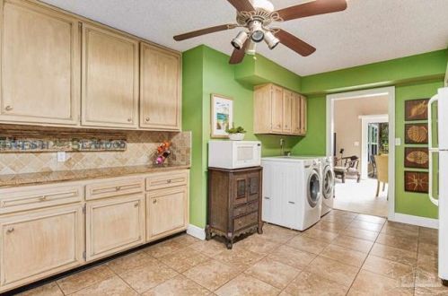 4810 Huron Dr, Pensacola FL  32507-8739 exterior