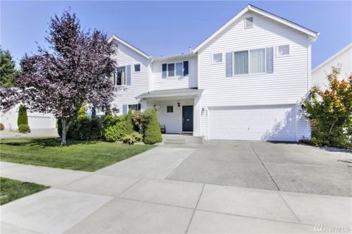 9307 177th Street Ct, Puyallup, WA 98375-2051