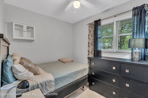 10 Trinity Pl, Jackson Twp NJ  08527-1822 exterior