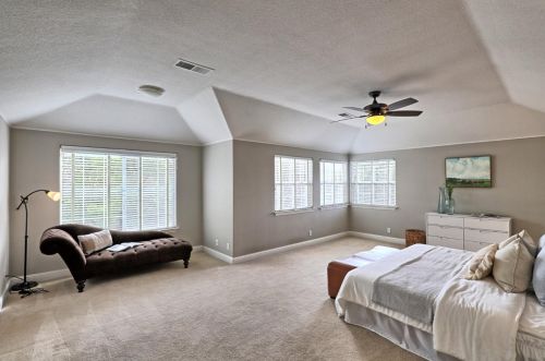 2880 Vista Del Valle, Morgan Hill CA  95037-3952 exterior