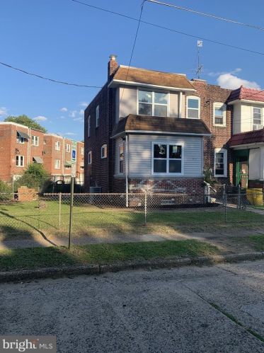 4722 Sherwood Ter, Camden, NJ 08109-1623