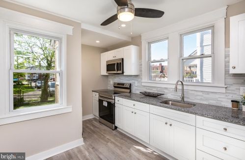 17 Ridgeway Ave, Manor PA  19036-1923 exterior