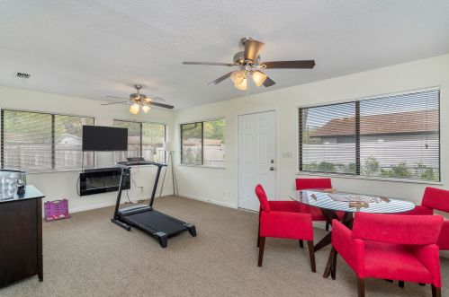 88 9th St, Shalimar FL  32579-1431 exterior