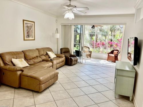 720 Tarpon Cove Dr, Naples FL  34110-3624 exterior