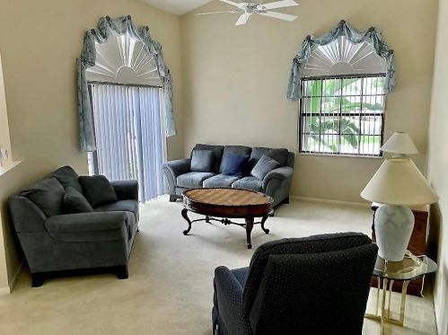 4825 Brighton Lakes Blvd, Boynton Beach, FL 33436-4838