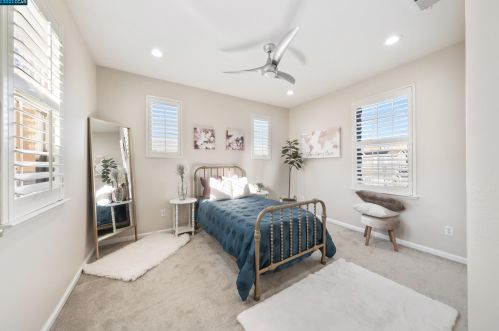 1733 Campanula Dr, San Ramon CA  94582-5155 exterior