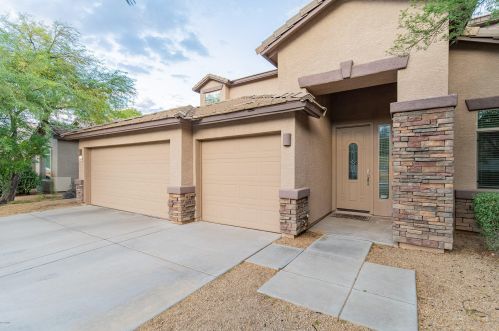 26885 83rd Dr, Peoria AZ  85383-3806 exterior
