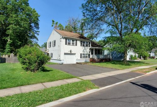 244 Pierce St, South Plainfield, NJ 07080-4423