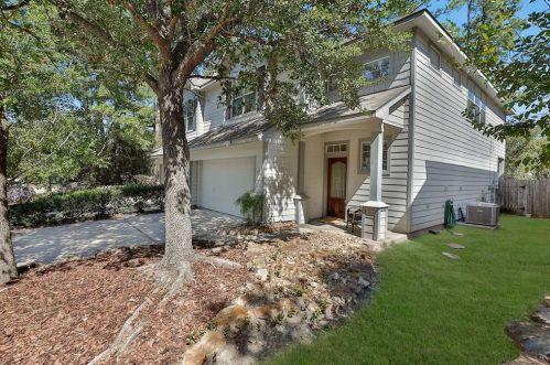 111 Burberry Cir, Conroe TX  77384-5065 exterior