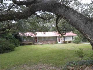 1108 Pace Pkwy, Mobile, AL 36693-2846